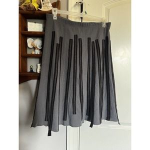 100% Wool Size Medium Italy Indonesia Skirt Grey & Black Felted Embellished